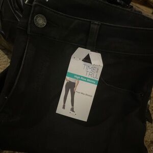 High Rise Skinny jeans